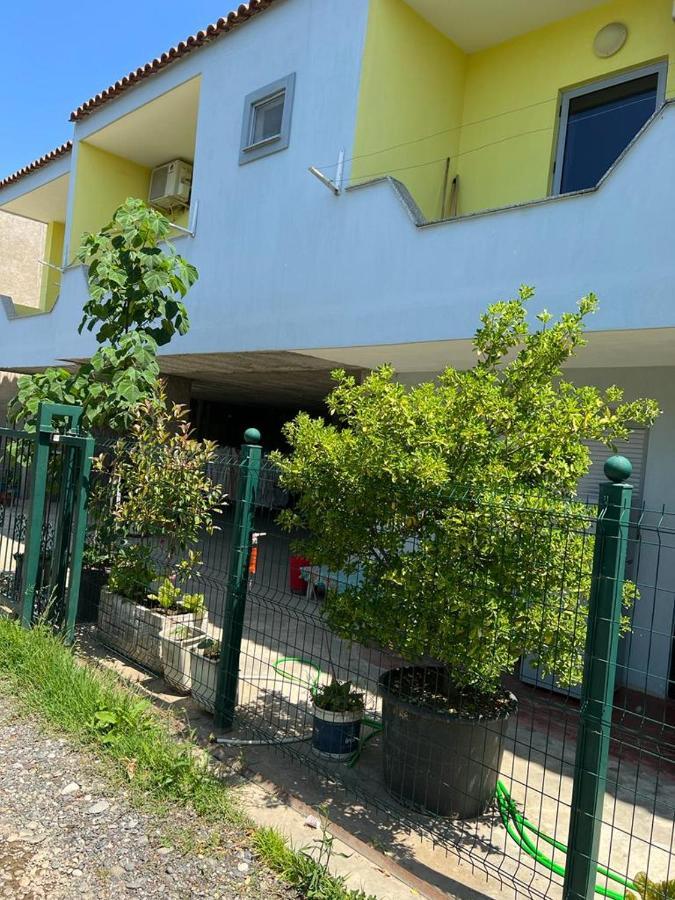 Guest House Andersoni Dhoma Plazhi Andersoni Shen Ded Gjoni 外观 照片