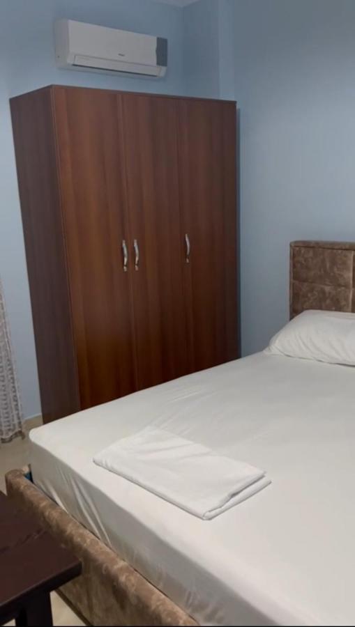 Guest House Andersoni Dhoma Plazhi Andersoni Shen Ded Gjoni 外观 照片