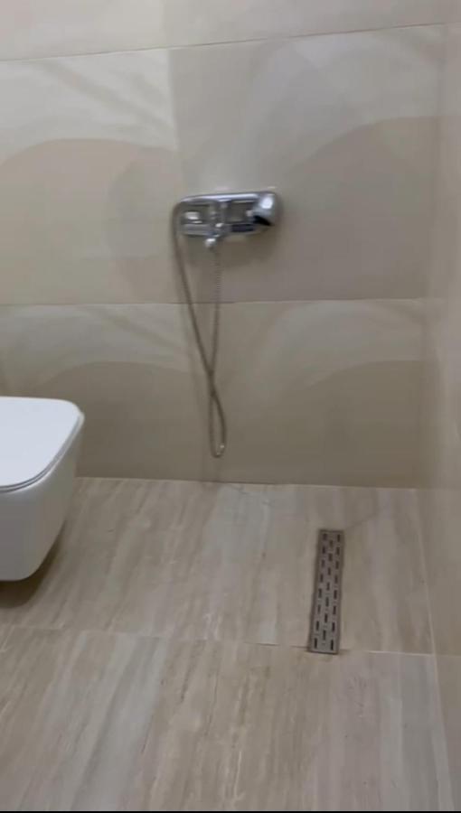 Guest House Andersoni Dhoma Plazhi Andersoni Shen Ded Gjoni 外观 照片